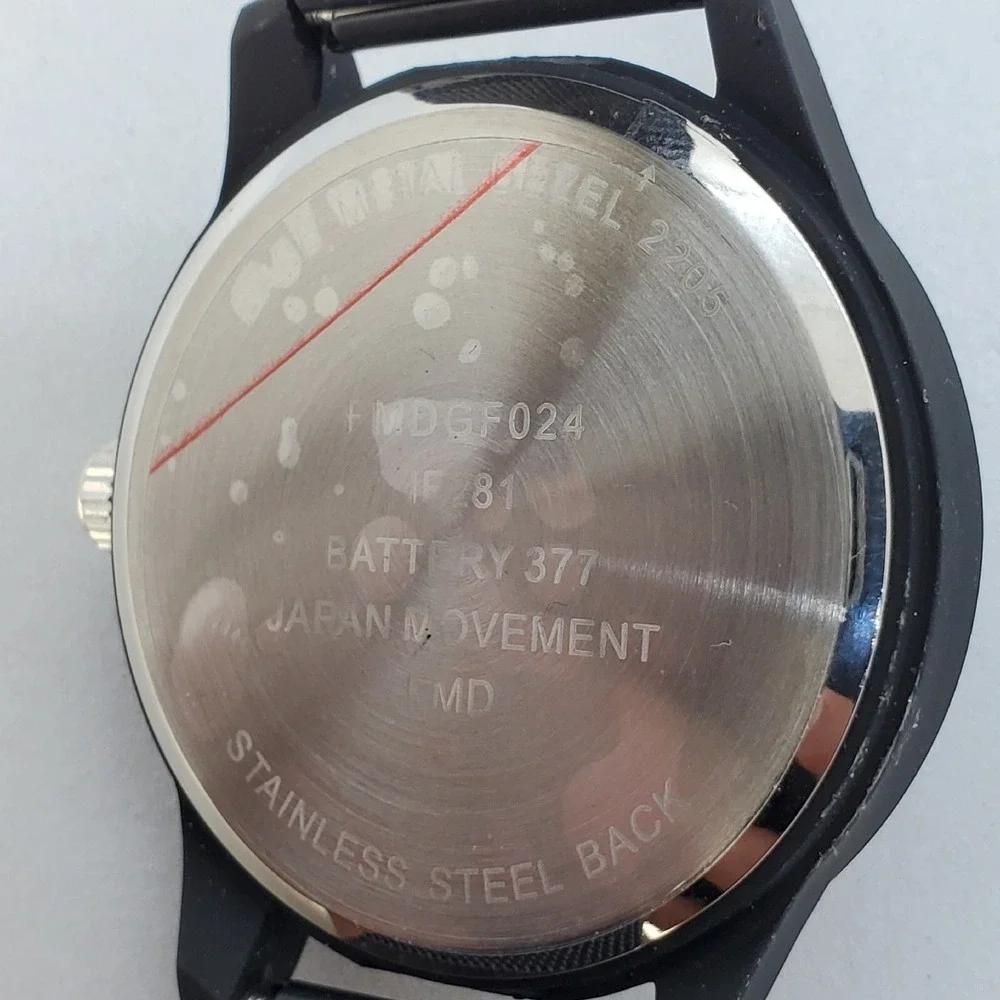 Men's Watch Black‎ Dial 44MM Large Black Case Black Mesh Bands New Battery